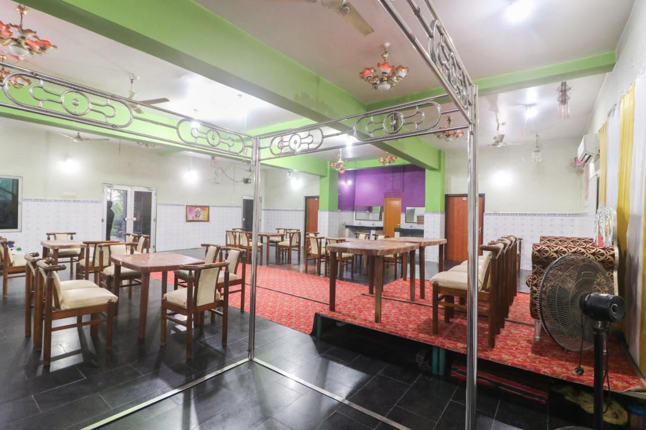 Spot On 65043 Hotel Kalinga Palace Kendrapara Exterior photo